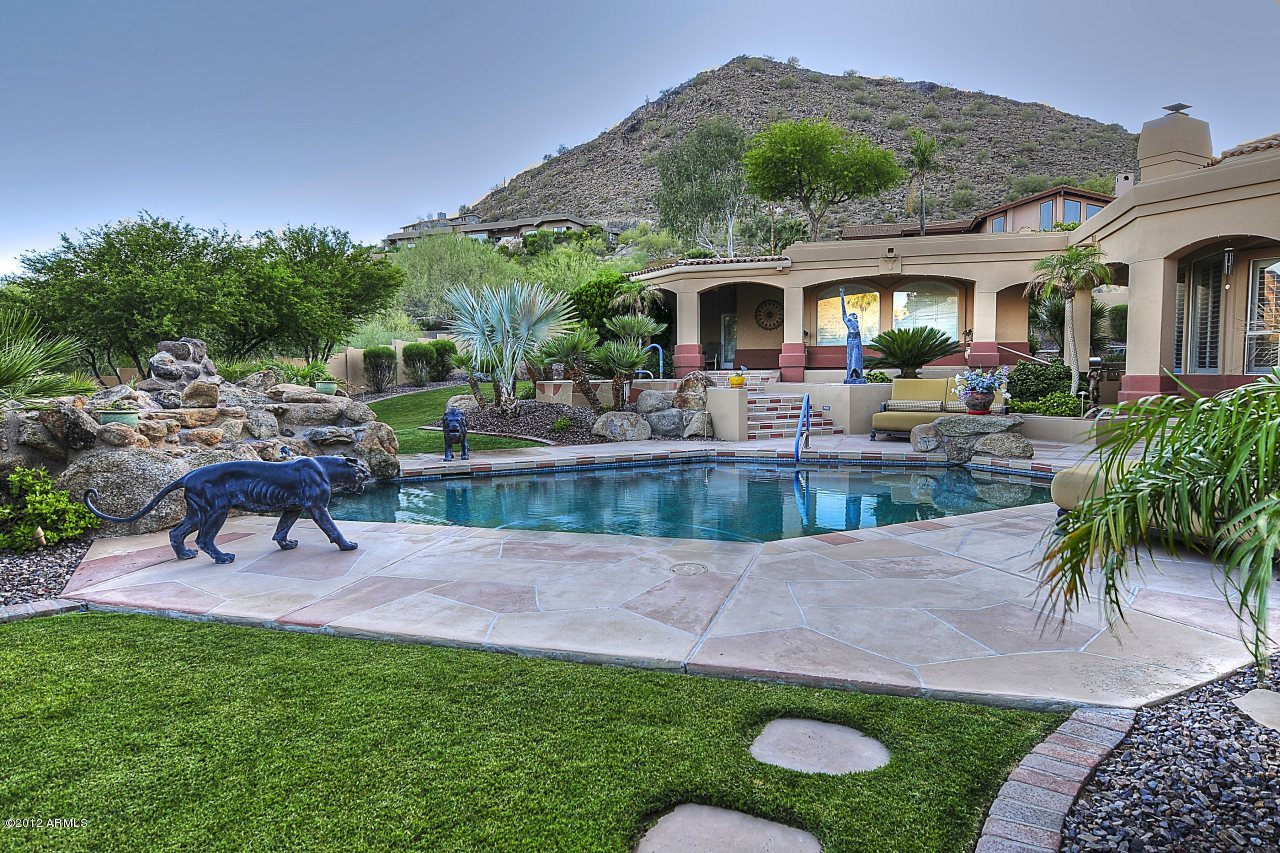 4707 East Rd Runner Place Paradise Valley, AZ 85253 - Photo 31 of 31 Backyard Daytime