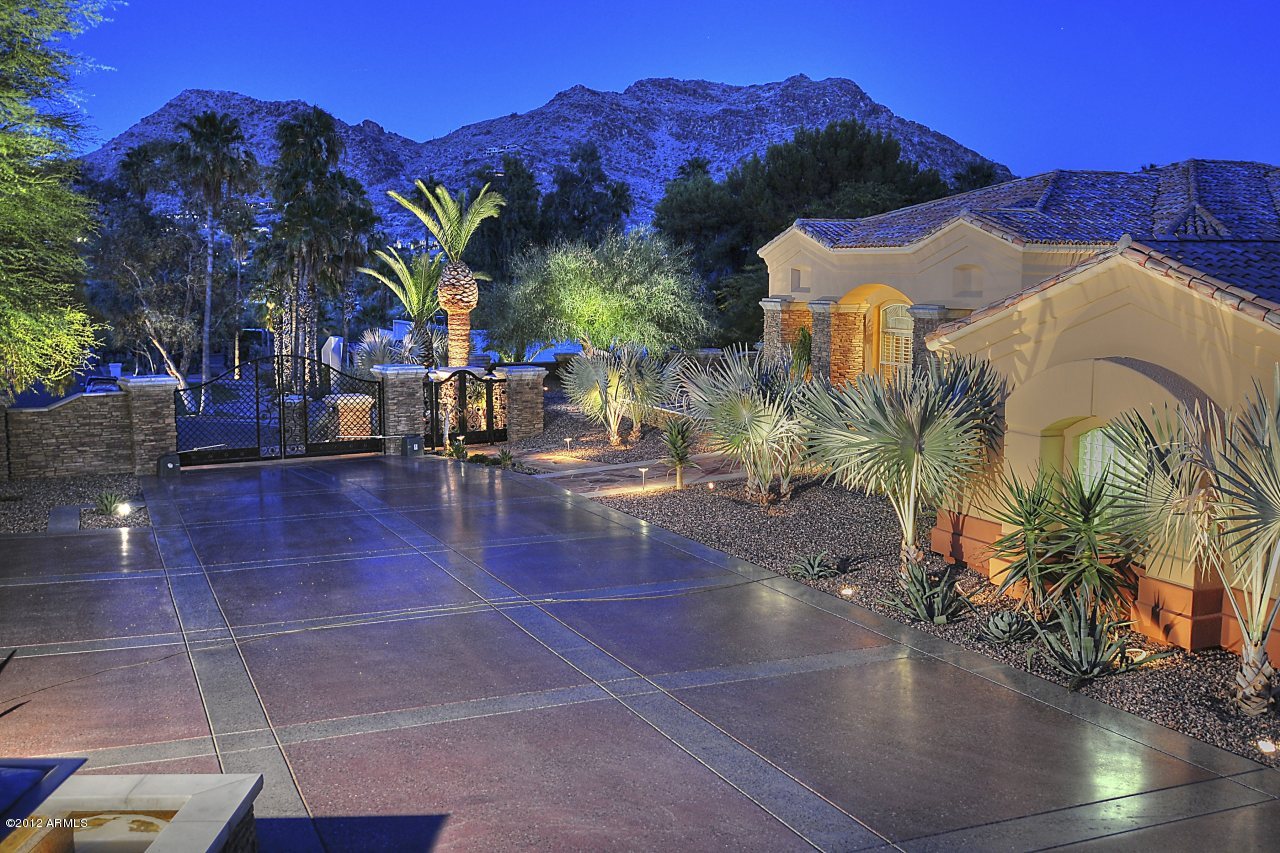 4707 East Rd Runner Place Paradise Valley, AZ 85253 - Photo 6 of 31 Hillside View 2