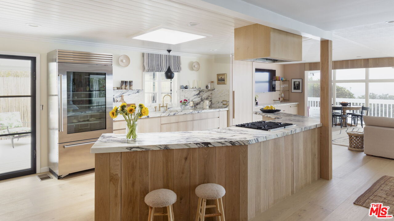 29500 Heathercliff Road, Unit 138 Malibu, CA 90265 - Photo 5 of 20