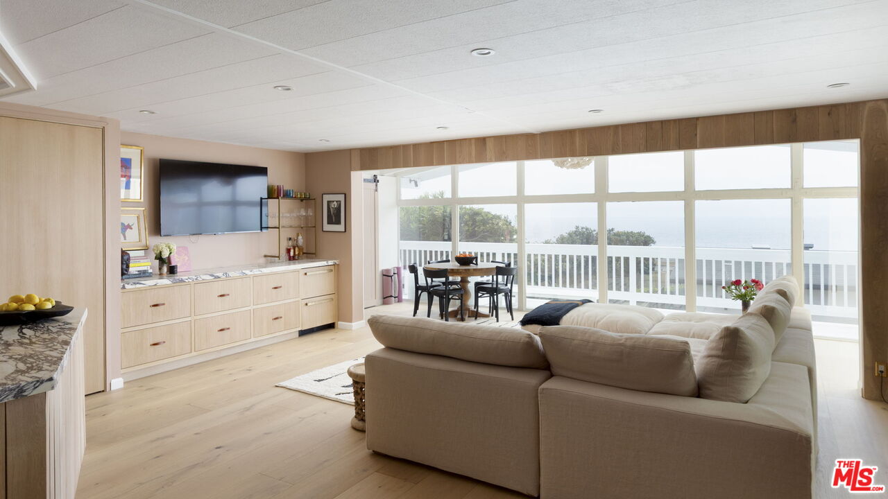 29500 Heathercliff Road, Unit 138 Malibu, CA 90265 - Photo 6 of 20