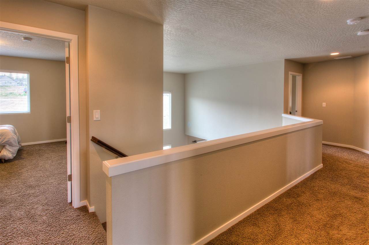 1011 West Basalt Ridge Drive Spokane, WA 99224 - Photo 13 of 20 Gallery Image 13