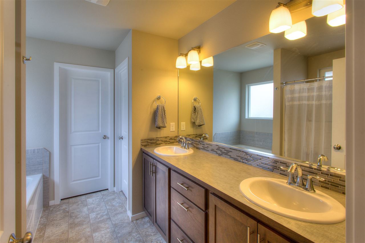 1011 West Basalt Ridge Drive Spokane, WA 99224 - Photo 15 of 20 Gallery Image 15