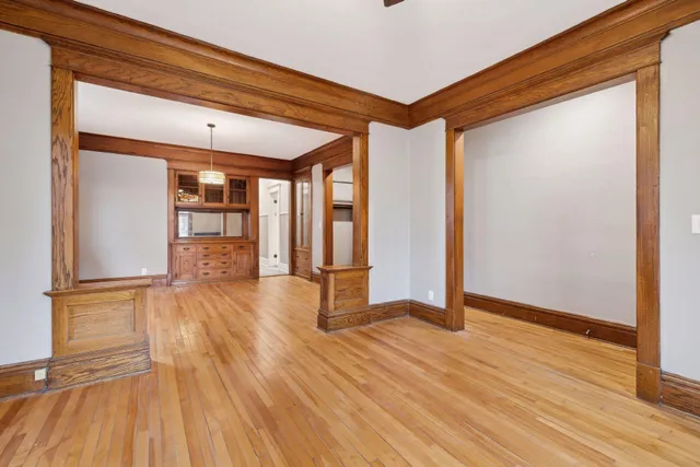 $1,150,000 | 2125 Harriet Avenue, Minneapolis, MN 55405