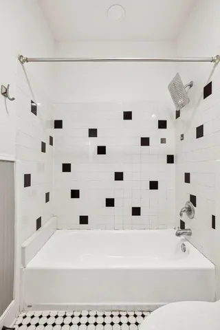 $1,150,000 | 2125 Harriet Avenue, Minneapolis, MN 55405