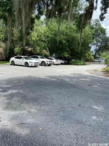 $900 | 502 Northwest 16th Avenue, Unit 3, Gainesville, FL 32609