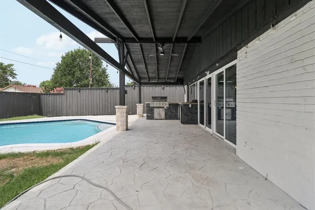 $375,000 | 1512 East Park Boulevard, Plano, TX 75074