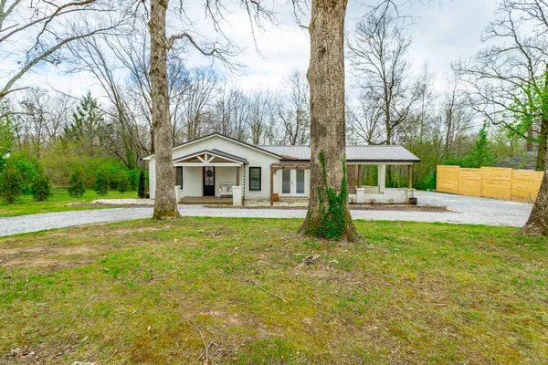 $660,000 | 2422 Corral Road, Unit 2422 CORRAL RD, Signal Mountain, TN 37377