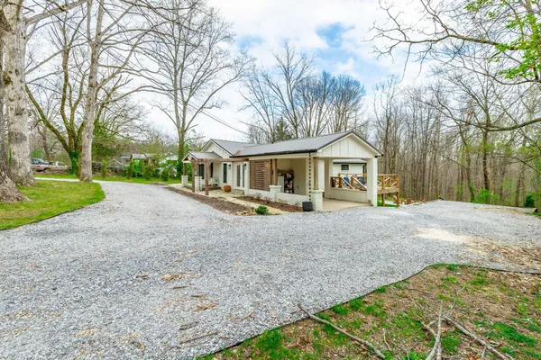 $660,000 | 2422 Corral Road, Unit 2422 CORRAL RD, Signal Mountain, TN 37377