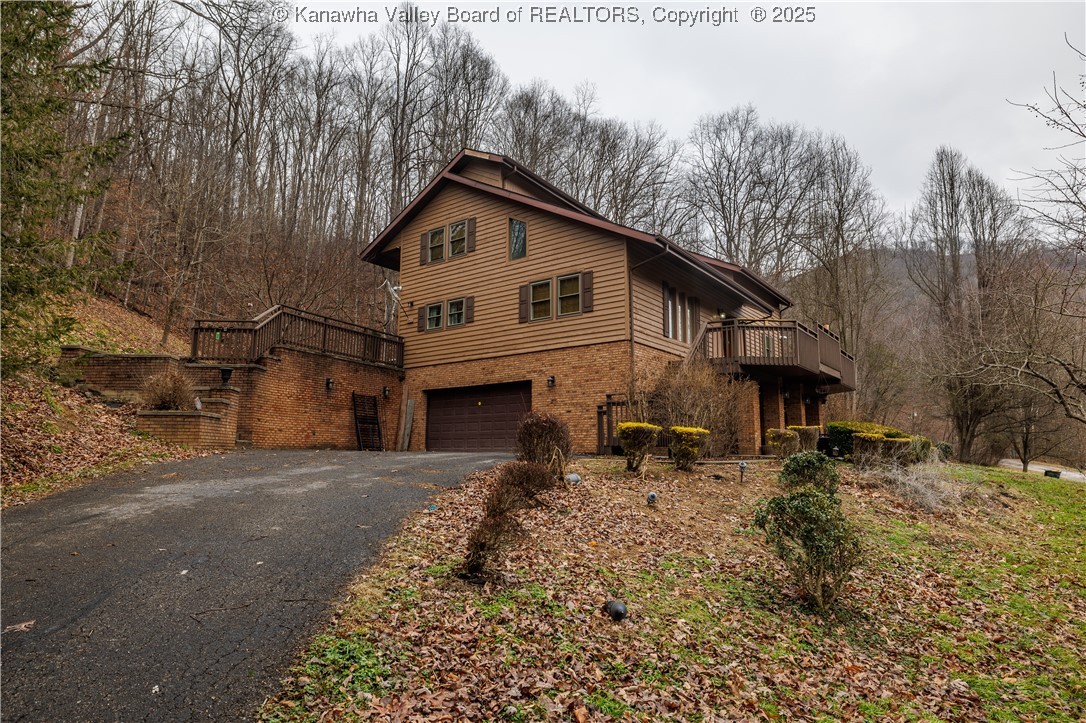215 Myrtle Webb Road Chapmanville, WV 25508 - Photo 12 of 49 Gallery Image 12
