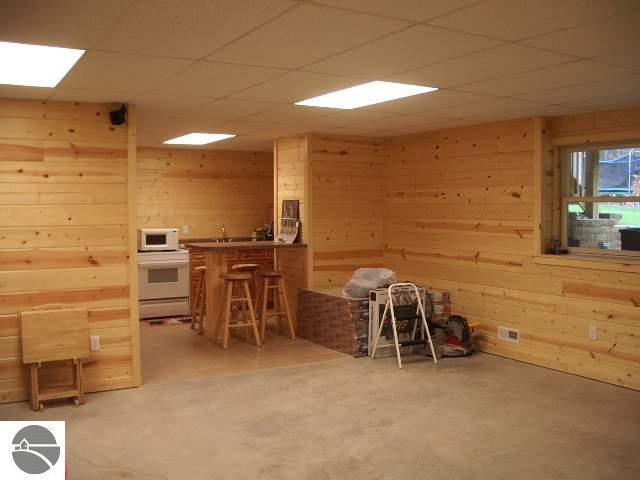 3250 Marsh Road Kingsley, MI 49649 - Photo 16 of 25 1731391-15.JPG