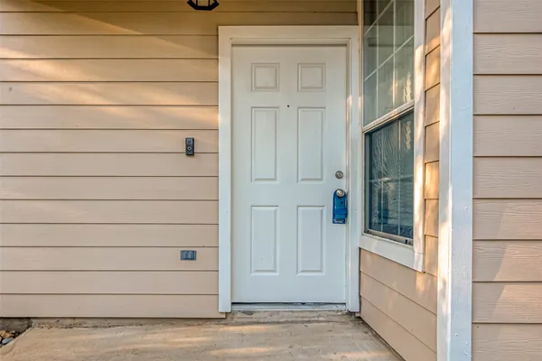 $2,100 | 458 Ashford Cove, Dickinson, TX 77539