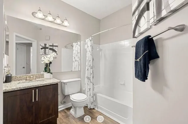 $1,995 | 7150 Peachtree Dunwoody Road, Unit 612, Atlanta, GA 30328