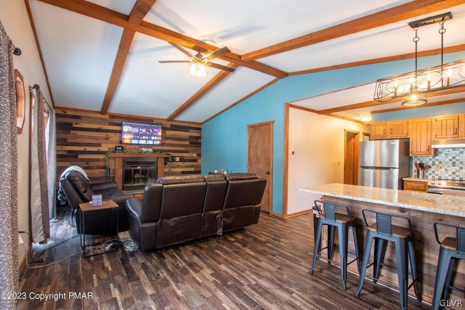 3229 Beech Ridge Drive Pocono Summit, PA 18346 - Photo 1 of 34 Gallery Image 1