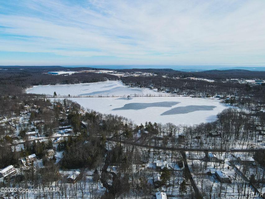3229 Beech Ridge Drive Pocono Summit, PA 18346 - Photo 31 of 34 Gallery Image 31