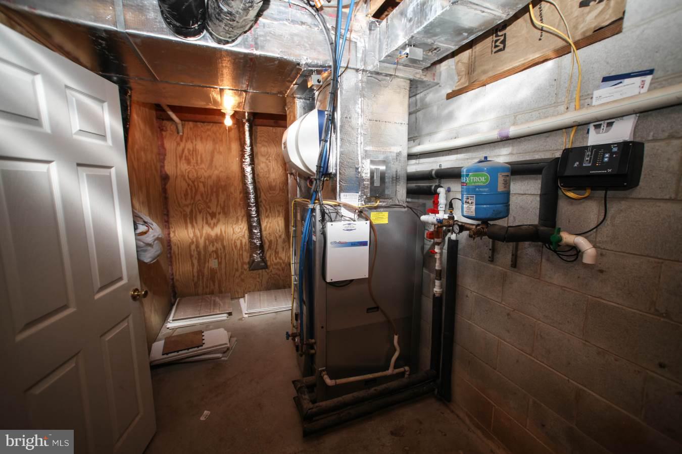 8639 Maple Grove Road Spring Grove, PA 17362 - Photo 40 of 61 Geo-Thermal Interior Unit