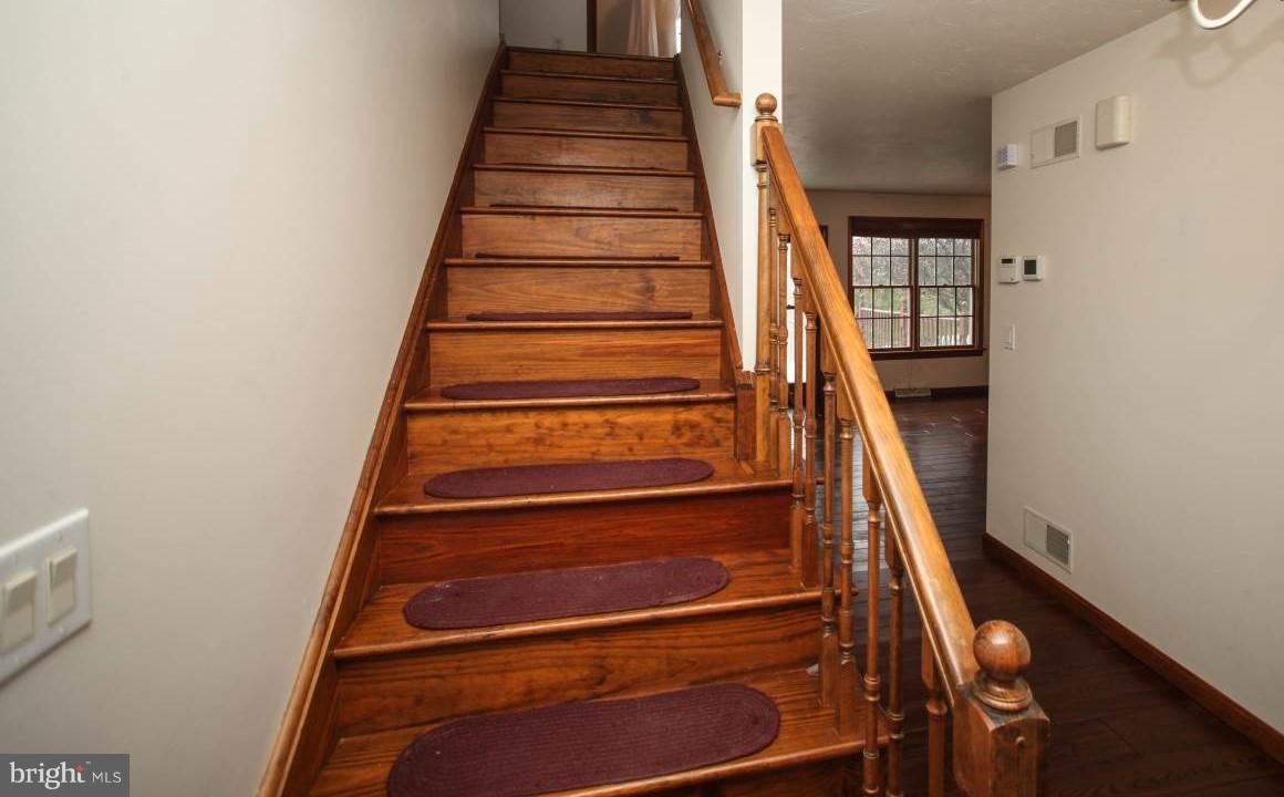 8639 Maple Grove Road Spring Grove, PA 17362 - Photo 5 of 61