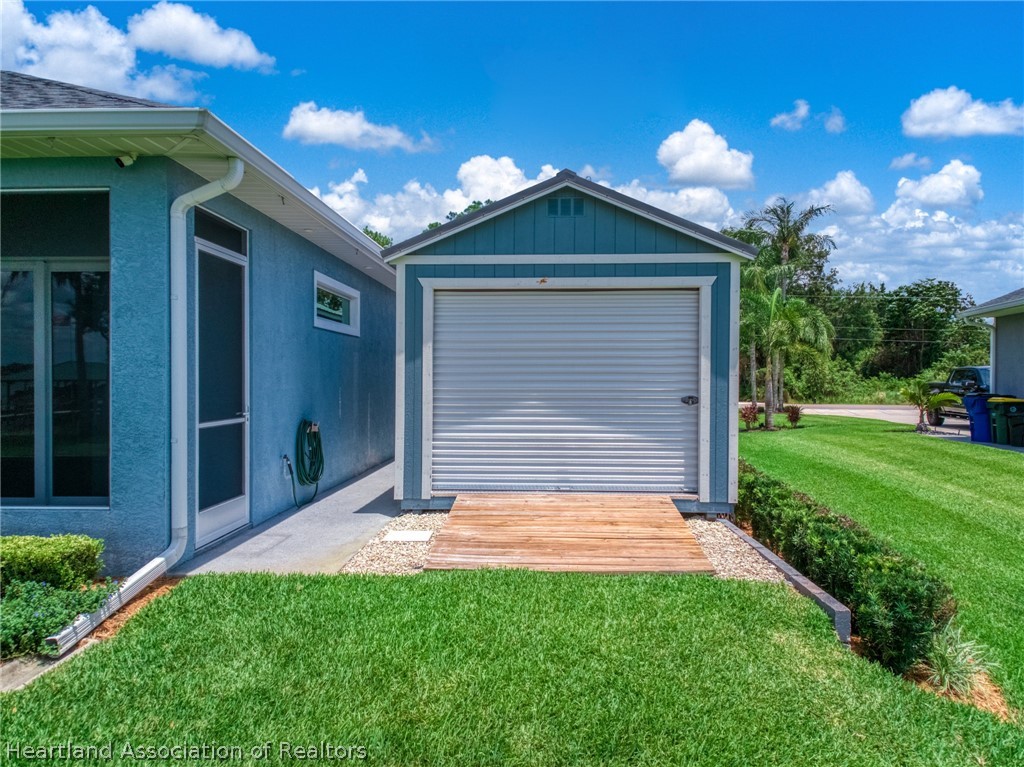 208 Cloverleaf Road Lake Placid, FL 33852 - Photo 31 of 41
