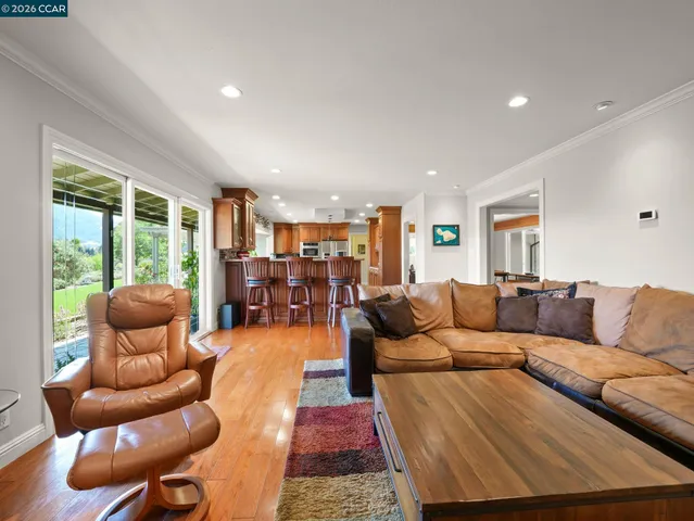 $1,349,000 | 5900 High Street, Clayton, CA 94517