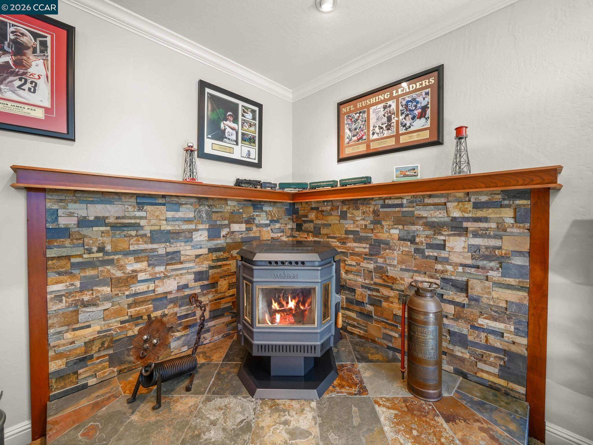 5900 High Street Clayton, CA 94517 - Photo 9 of 46 a view of a door of the house