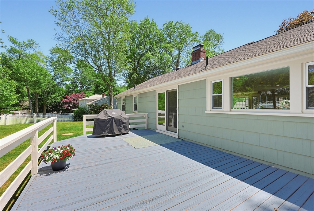 6 Spring Street Norfolk, MA 02056 - Photo 24 of 32