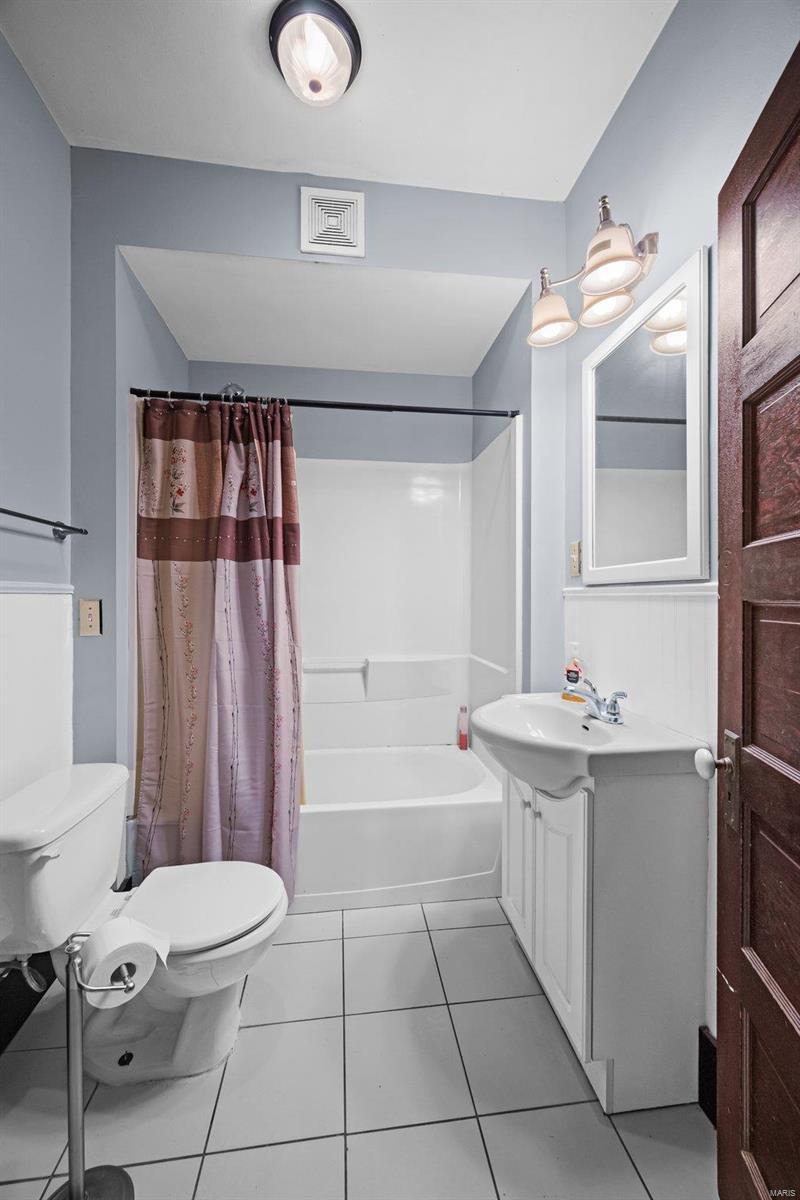 2370 St Paul Road O'Fallon, MO 63366 - Photo 14 of 28