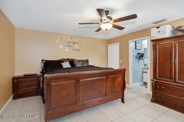 816 Tedder Road Southeast Palm Bay, FL 32909 - Photo 7 of 18 08_816TedderRd_14_PrimaryBedroom_FlexMLS