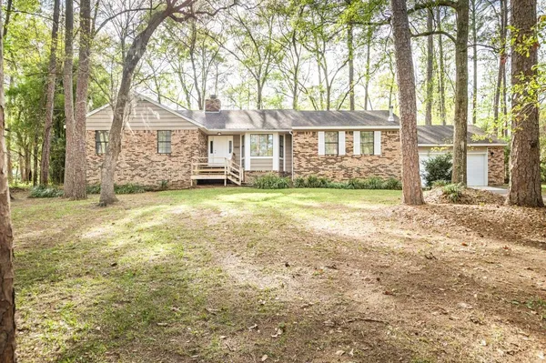 $400,000 | 3320 Dartmoor Drive, Tallahassee, FL 32312