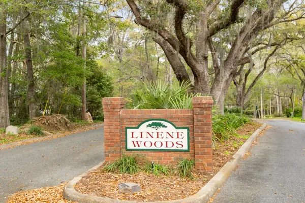 $400,000 | 3320 Dartmoor Drive, Tallahassee, FL 32312