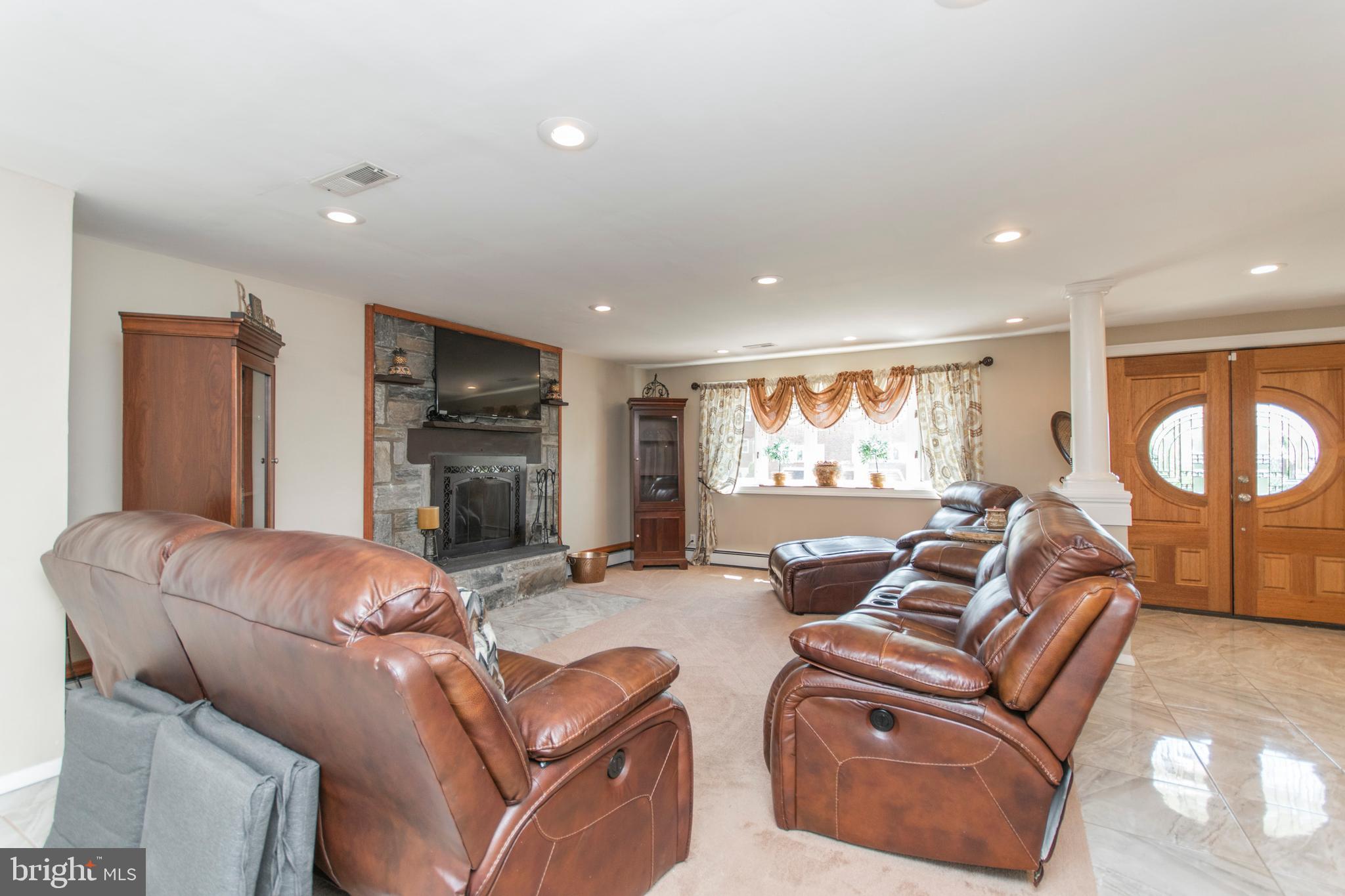 605 Renz Street Philadelphia, PA 19128 - Photo 11 of 30 Gallery Image 11