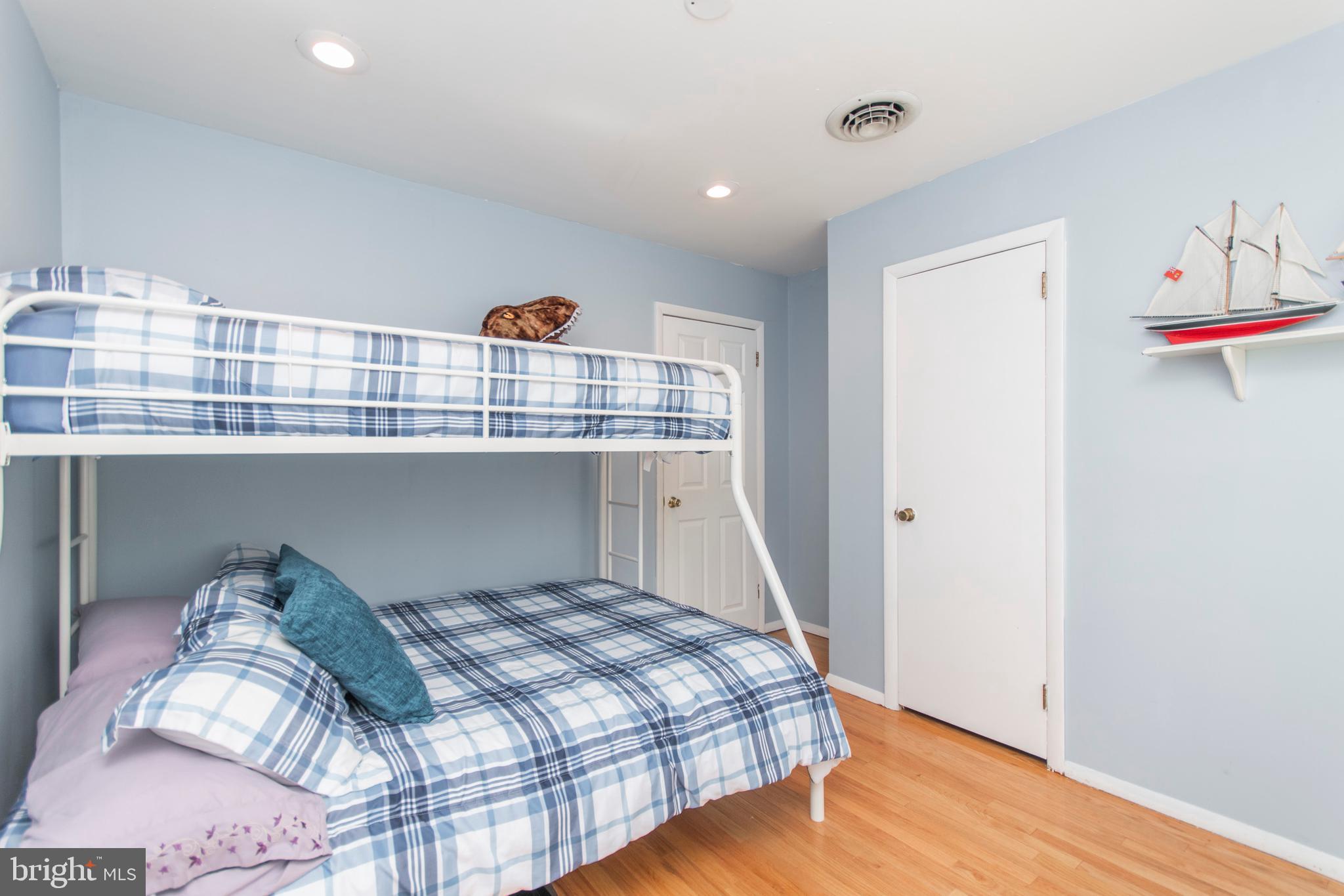 605 Renz Street Philadelphia, PA 19128 - Photo 24 of 30 Gallery Image 24