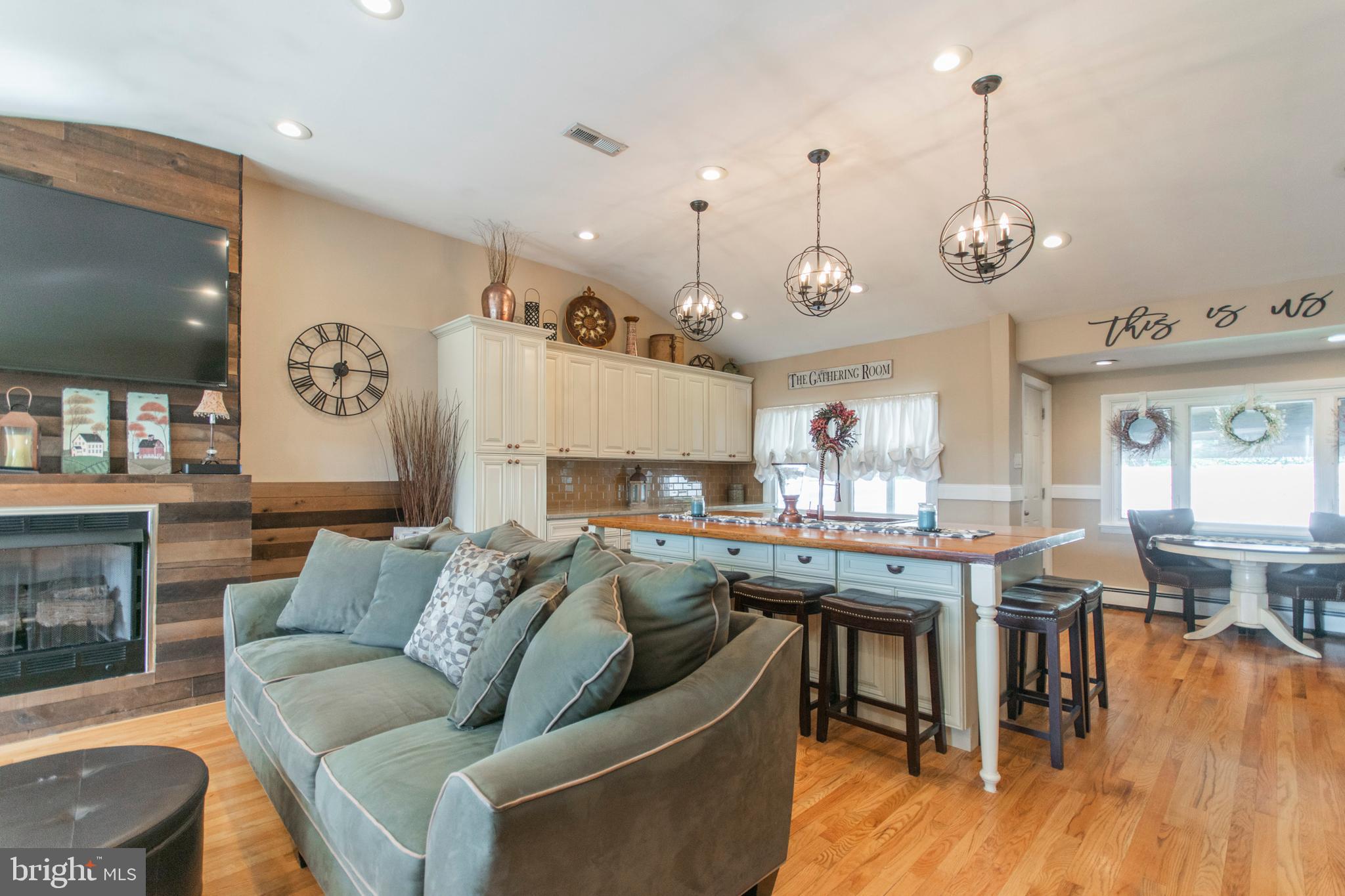 605 Renz Street Philadelphia, PA 19128 - Photo 4 of 30 Gallery Image 4