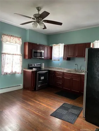 $2,400 | 214 Goffe Terrace, New Haven, CT 06511