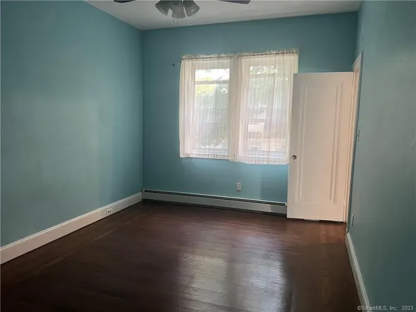 $2,400 | 214 Goffe Terrace, New Haven, CT 06511