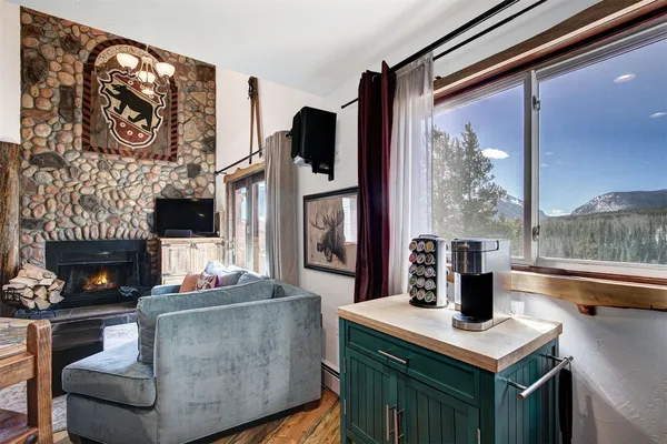 $829,000 | 9460 Ryan Gulch Road, Unit 9460, Silverthorne, CO 80498