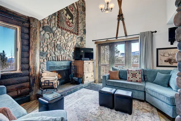 $829,000 | 9460 Ryan Gulch Road, Unit 9460, Silverthorne, CO 80498