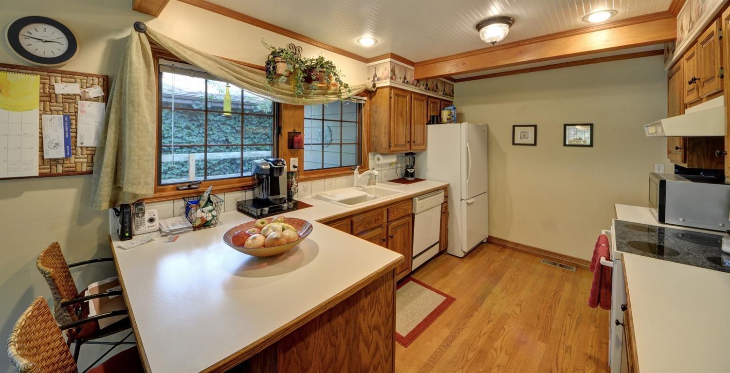 9487 Old Stage Road Central Point, OR 97502 - Photo 21 of 33 Additional Photo