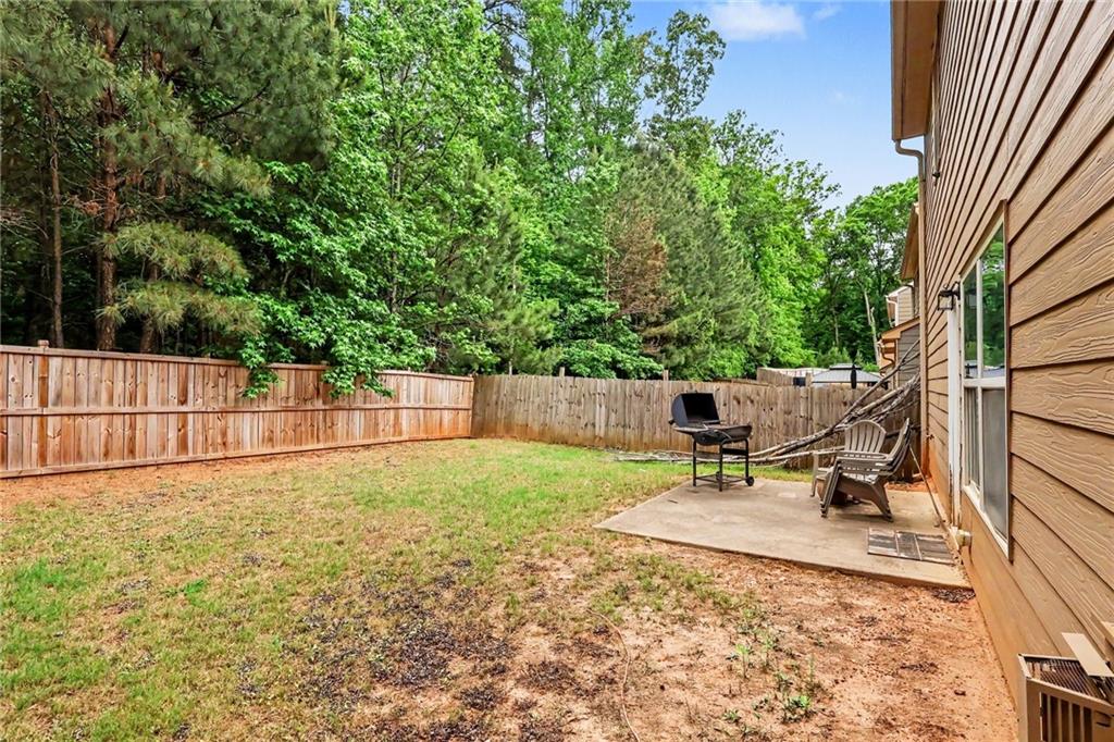2780 Lakeview Walk Decatur, GA 30035 - Photo 33 of 37 a view of outdoor space and yard