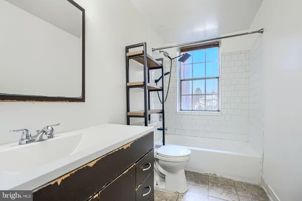 $1,300 | 3321 Liberty Heights Avenue, Unit 105, Baltimore, MD 21215