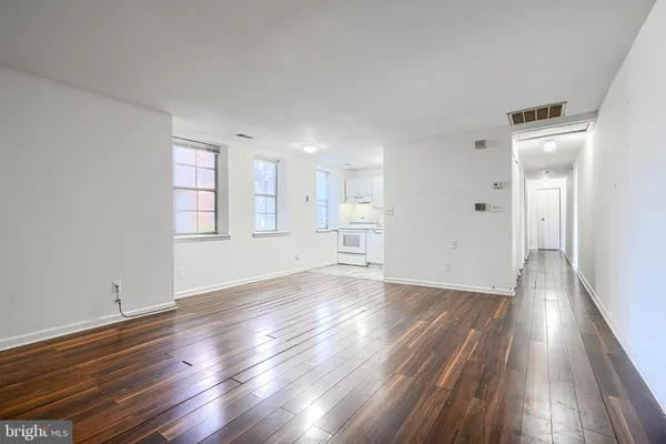 $1,300 | 3321 Liberty Heights Avenue, Unit 105, Baltimore, MD 21215