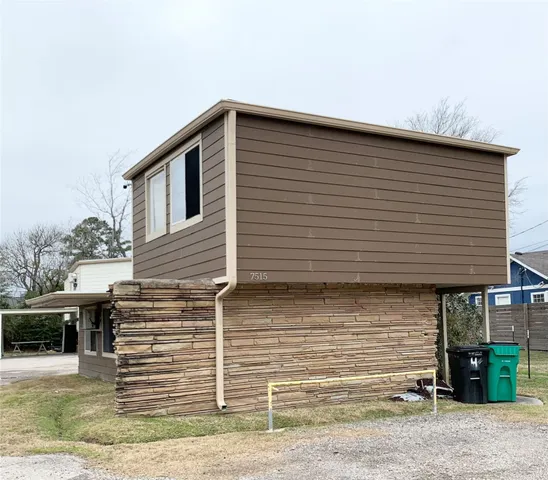 $675 | 7515 Bayway Drive, Unit 5, Baytown, TX 77520