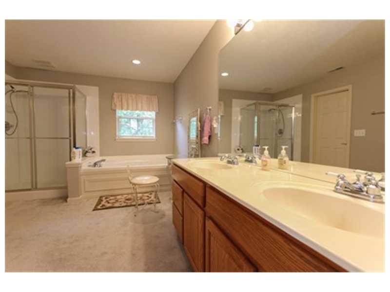 330 Sycamore Ridge Court Avon, IN 46123 - Photo 12 of 24 Gallery Image 12