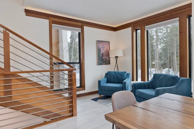 $2,599,000 | 210 Obsidian Place, Unit 18, Mammoth Lakes, CA 93546