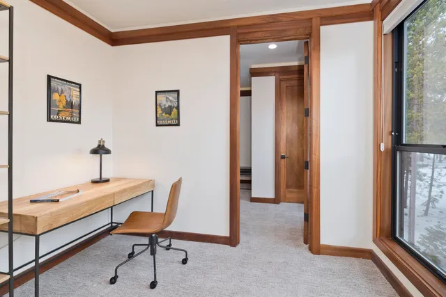 $2,599,000 | 210 Obsidian Place, Unit 18, Mammoth Lakes, CA 93546