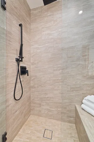 $2,599,000 | 210 Obsidian Place, Unit 18, Mammoth Lakes, CA 93546