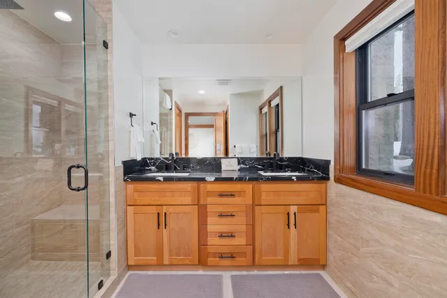 $2,599,000 | 210 Obsidian Place, Unit 18, Mammoth Lakes, CA 93546