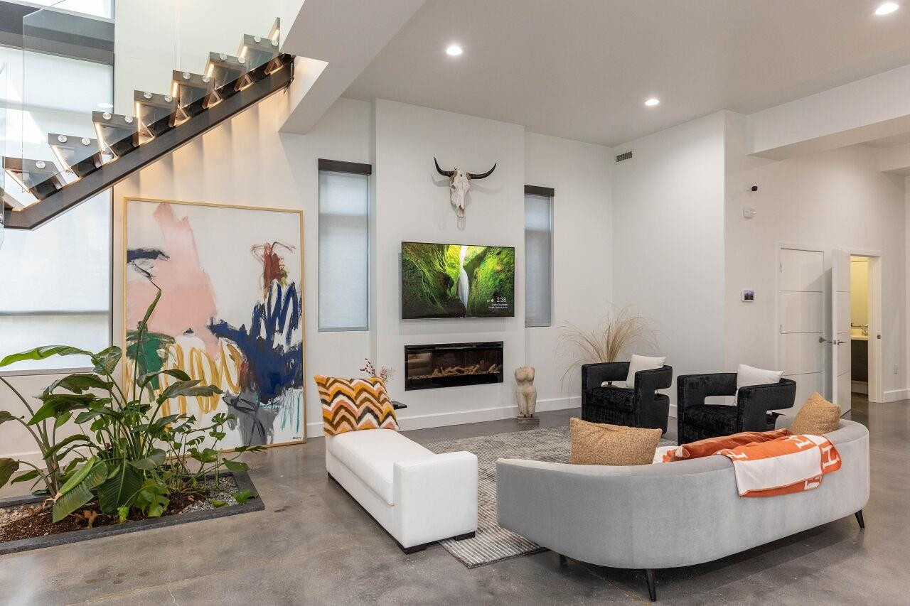 707 Chamberlain Street Raleigh, NC 27607 - Photo 6 of 57 Photo 6