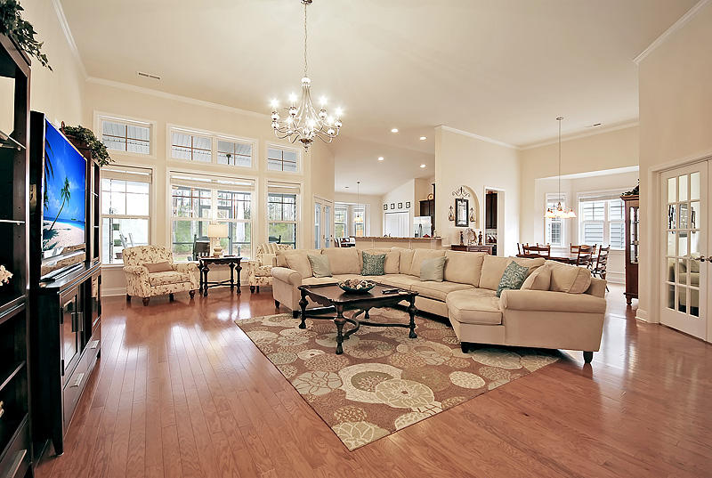 337 Decatur Drive Summerville, SC 29486 - Photo 4 of 34 070_071-copy