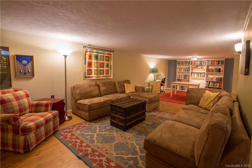 235 Little Egypt Road Brevard, NC 28712 - Photo 14 of 21 Gallery Image 14