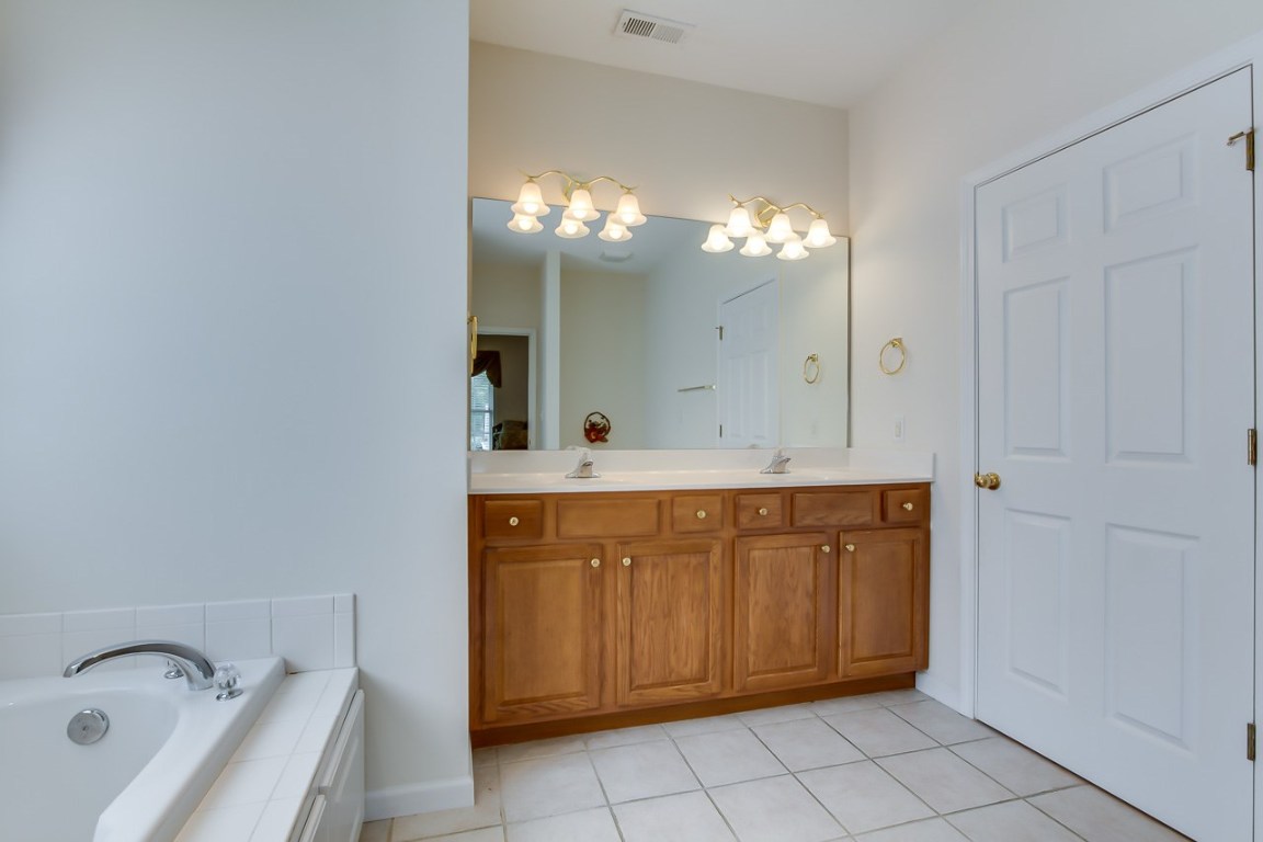 140 Elliott Circle Anderson, SC 29621 - Photo 25 of 36