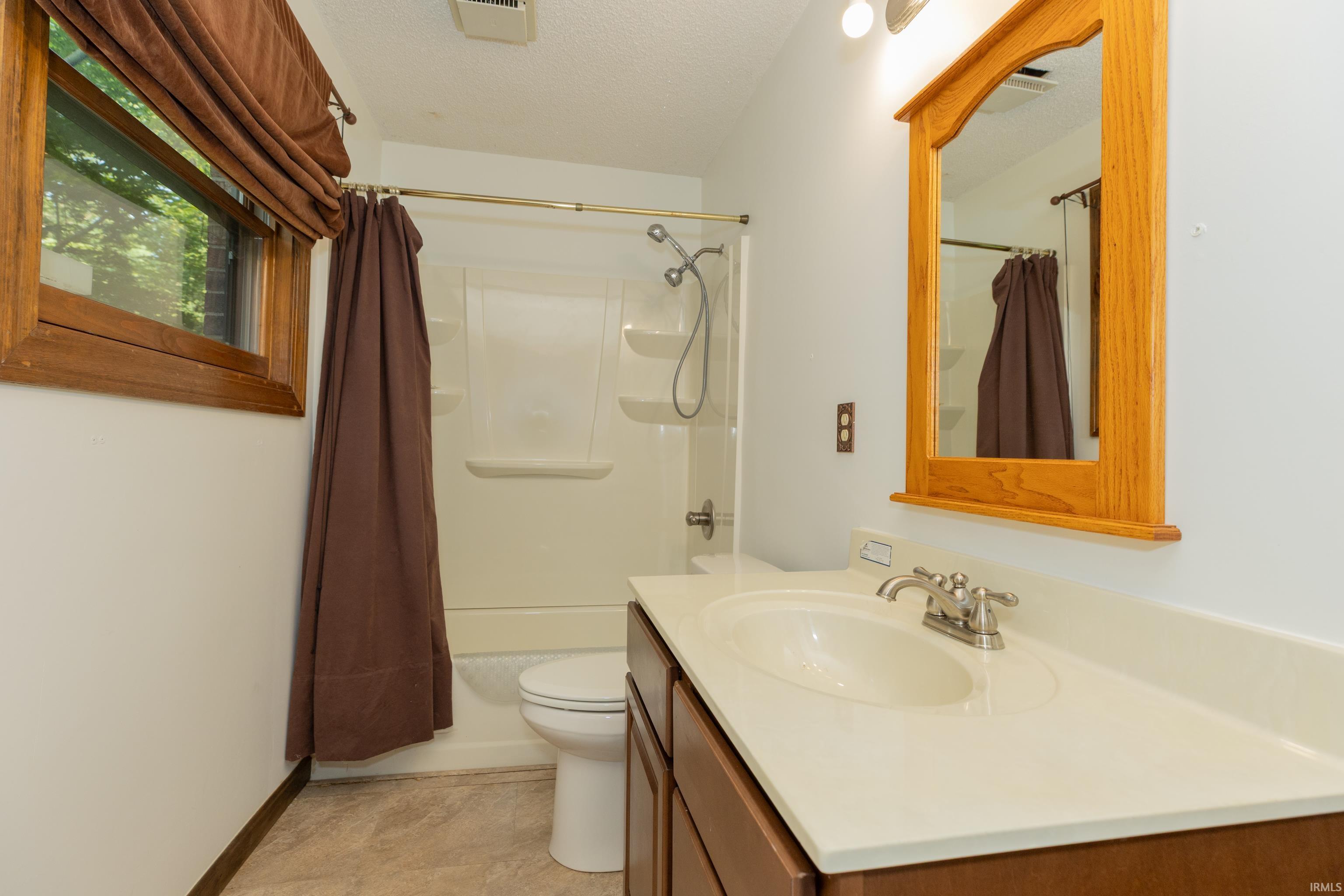 10140 Browning Road Evansville, IN 47725 - Photo 29 of 35 Gallery Image 29